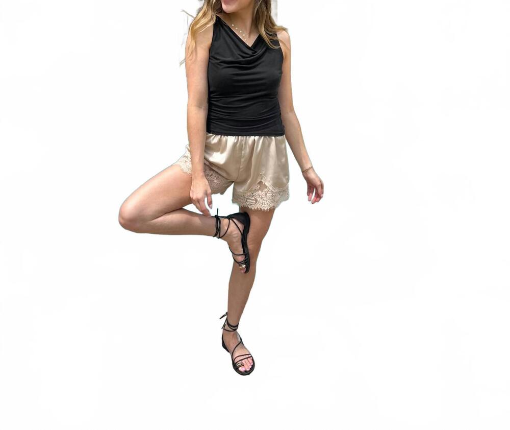 NEW EMORY PARK margot lace trim shorts in champagne